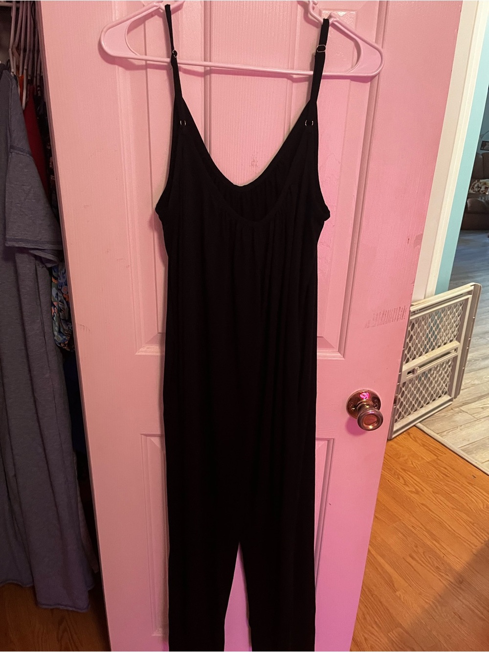 Black Women's Sleeveless Jumpsuit - Classic Comfort